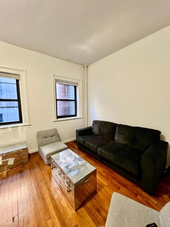 Mid Town East Street Apartments Next To Times Square New York Exterior foto